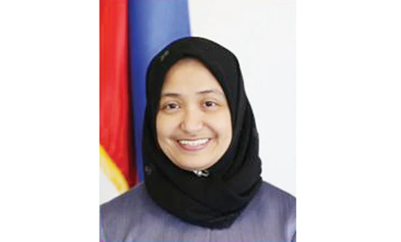 Philippine envoy likes Pakistani restaurant