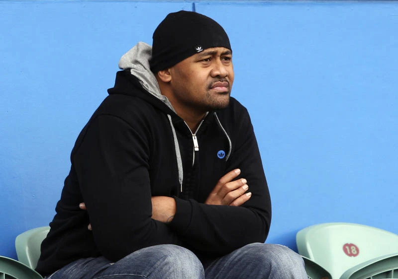 New Zealand All Blacks great Jonah Lomu dies aged 40