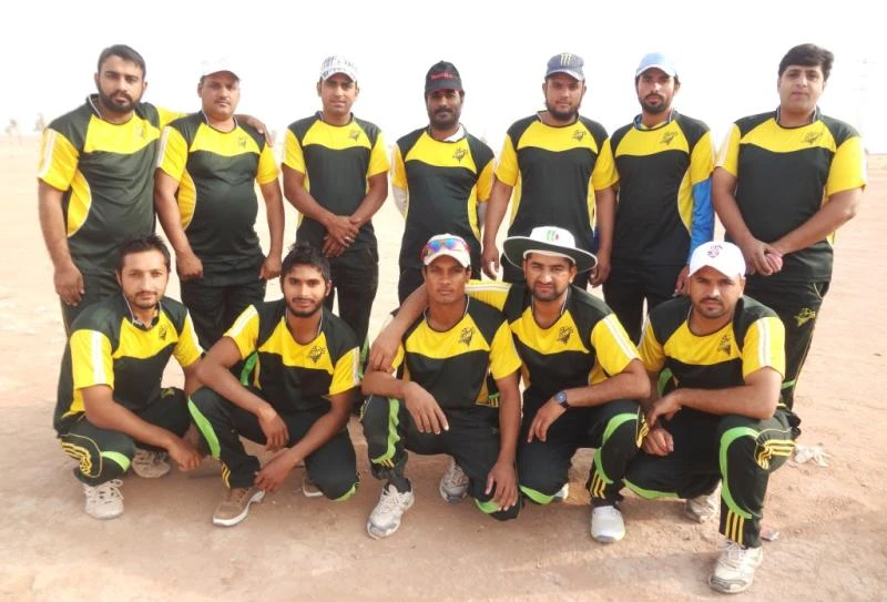 Azad, Janbaaz score in AQCL
