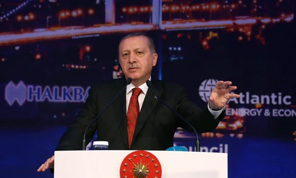 Erdogan urges united Muslim front against terror