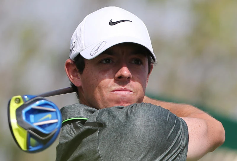 McIlroy one shot off lead going into Dubai final round