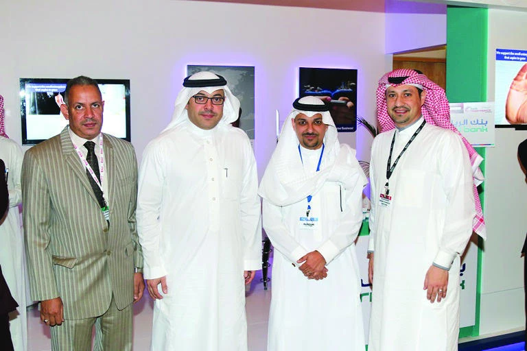 Riyad Bank focuses on role of financial institutions