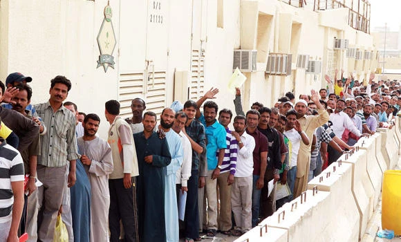 Private firms hired 1.6m expat workers in 2014