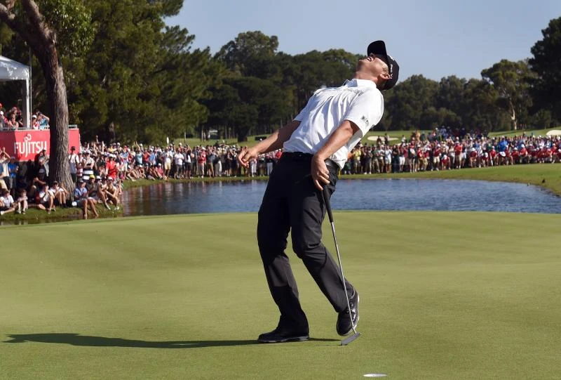 Jones holds off Spieth, Scott to take Australian Open