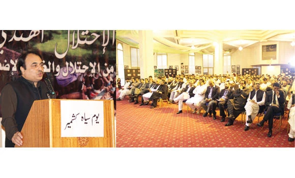 Pakistan urges OIC, UN
to resolve Kashmir issue