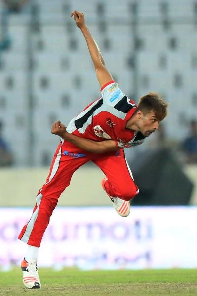 Pakistan hints at Amir’s return to national team