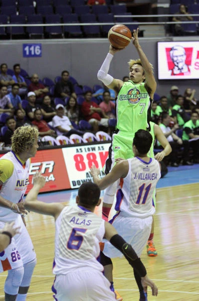 Globalport into quarterfinals after scrambling win