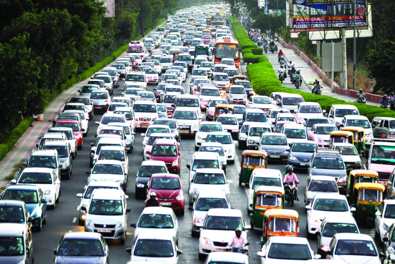 Delhi rations road use by plate number to cut smog