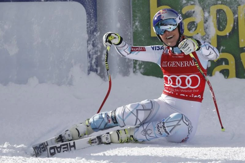 Vonn wins World Cup downhill for 16th Lake Louise victory