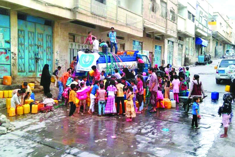 Saudi relief reaches besieged Yemen city