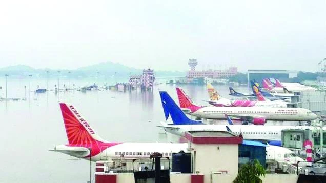 Hundreds of Gulf-bound passengers stuck in India due to massive rains