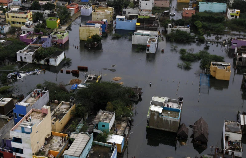 In India, Modi mocked and Jayalalithaa heckled after floods