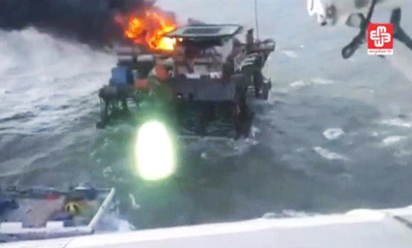 More bodies found after Azerbaijan oil rig fire