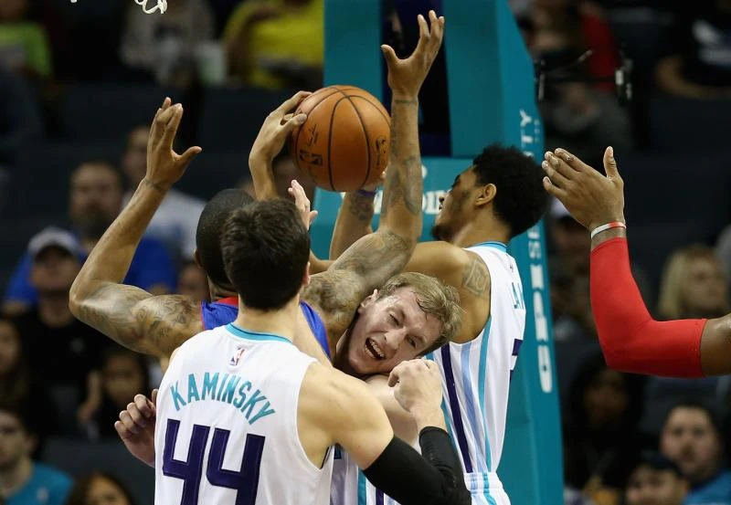 Hornets smell division lead as Heat lose to Wizards