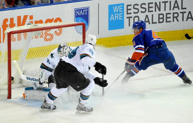 Hall scores in OT, Oilers beat Sharks 4-3