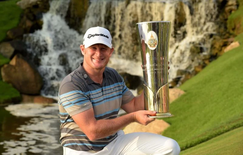 Donaldson shows his class in three-shot victory