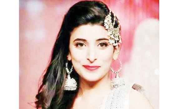 Sister act: After Mawra, Urwa all set for Bollywood debut