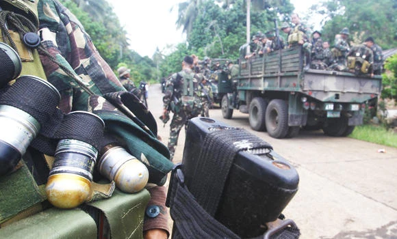 18 dead in Philippine clashes