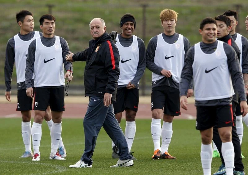 Scolari backs Evergrande against Barca’s ‘25 Neymars’