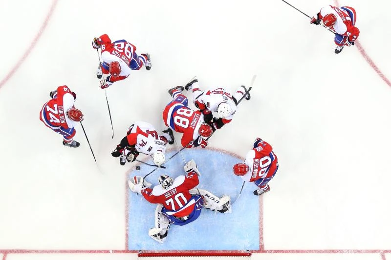 Holtby makes 26 saves, Capitals beat Senators 2-1