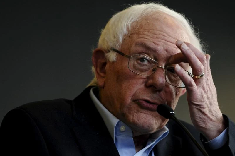 Sanders campaign accused of accessing Clinton data -reports
