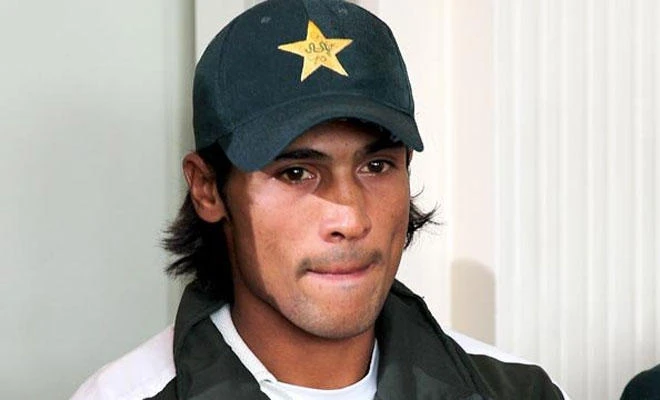Recalled Amir vows to respect Pakistan colors