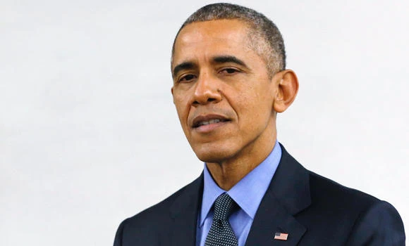 US president meets families of shooting victims