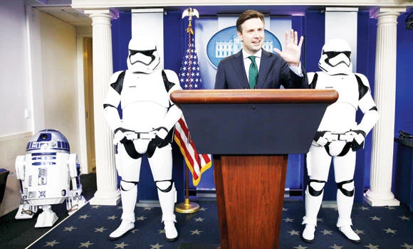 New ‘Star Wars’ smashes box-office record