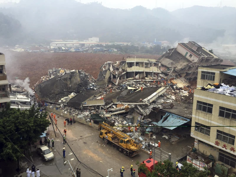 Landslide buries buildings in China’s Shenzhen city