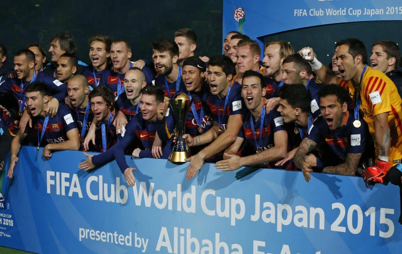 Messi, Suarez propel Barca to third Club World Cup crown