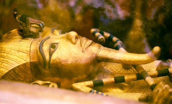 King Tut’s wet nurse may have been his sister: Expert
