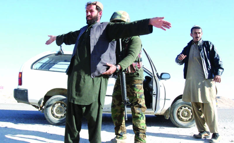 Afghan forces battle Taliban in Helmand