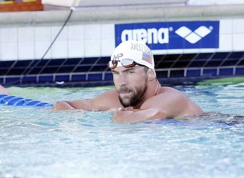 Phelps challenges former sponsor Speedo with new brand