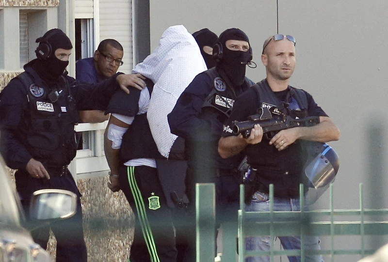 Frenchman who decapitated boss kills himself in jail
