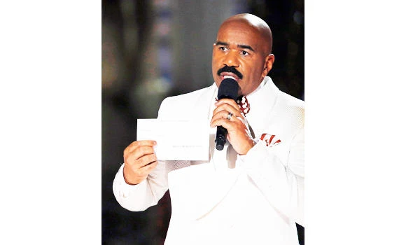 Oops! Miss Universe host makes another mistake
