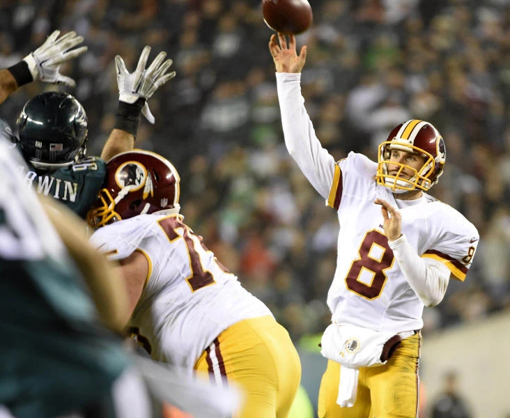 Redskins shoot down Eagles to claim NFC East title