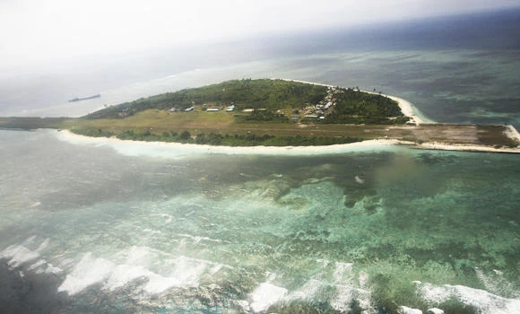 China enraged as Philippine protesters visit disputed island