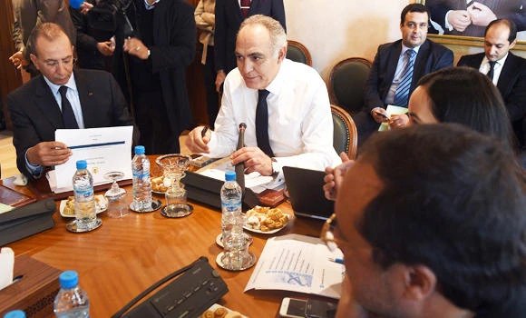 Morocco postpones opening of solar plant