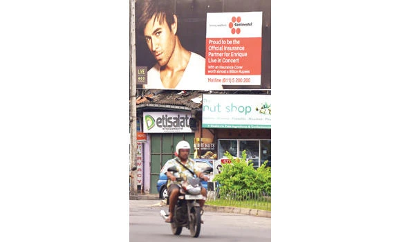 SL cricket stars sorry for Enrique concert chaos