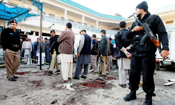 Pakistan courts sentence nine militants to death