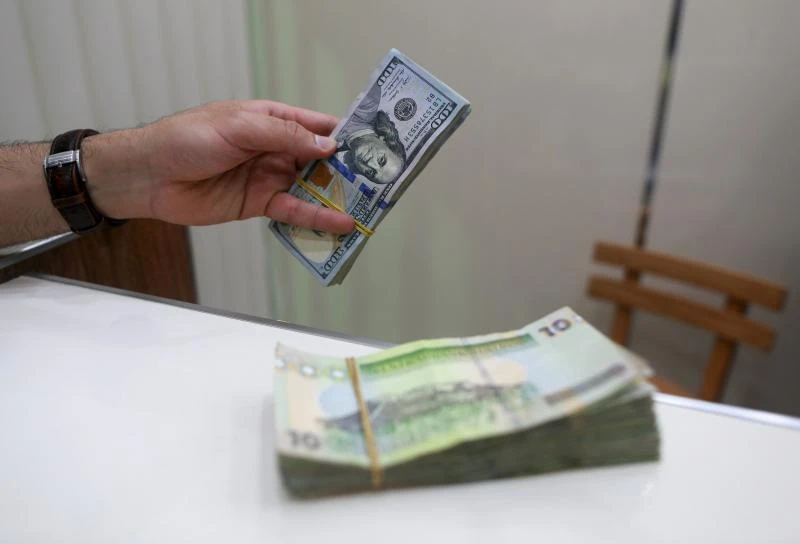 Asian wealthy advised to prepare for dollar rally’s end in 2016