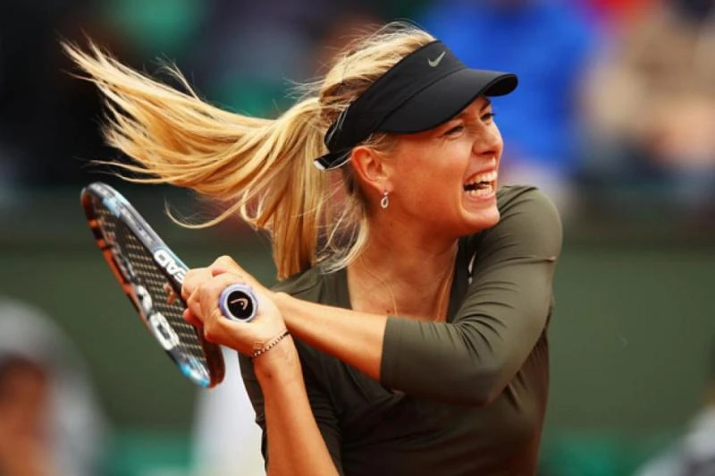 Sharapova takes on Makarova in Brisbane first round