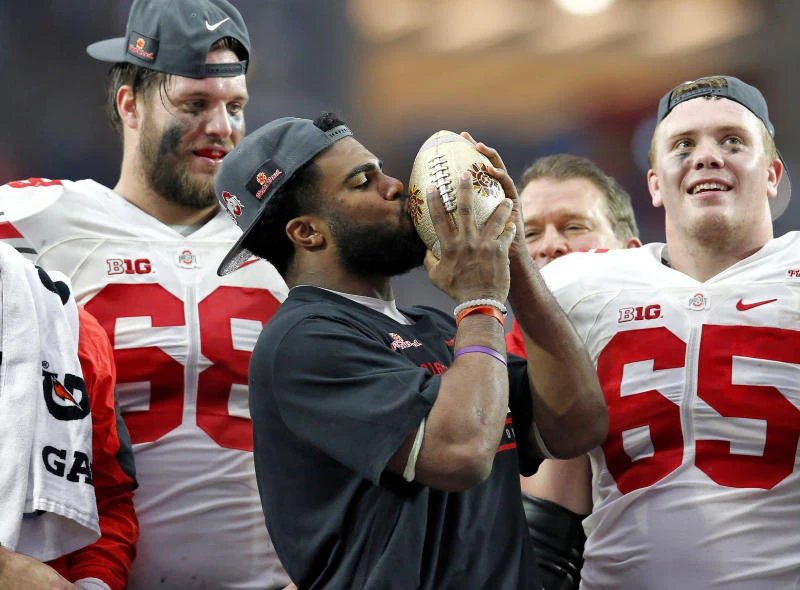 Stanford romps to victory over Iowa in Rose Bowl
