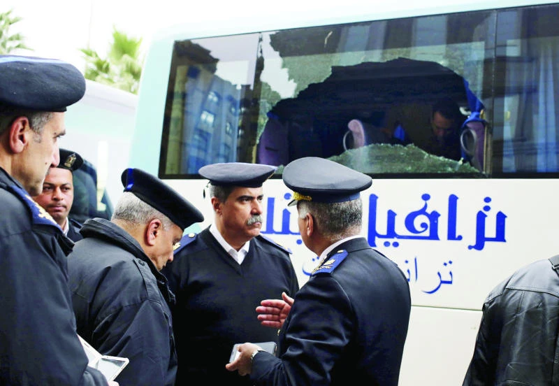 Gunmen fire at Israeli tourists in Cairo