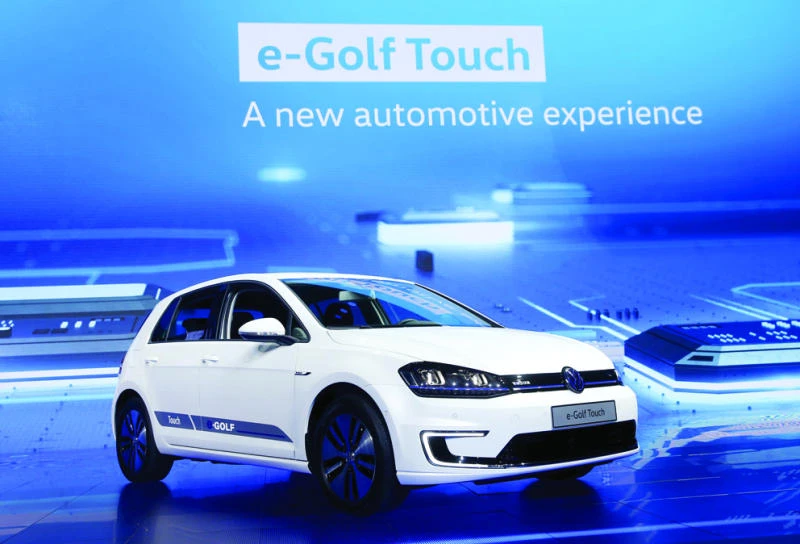 Volkswagon to unveil
plug-in hybrid SUV
at Detroit auto show