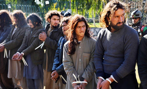 Don’t stay out of peace talks, minister tells Taliban