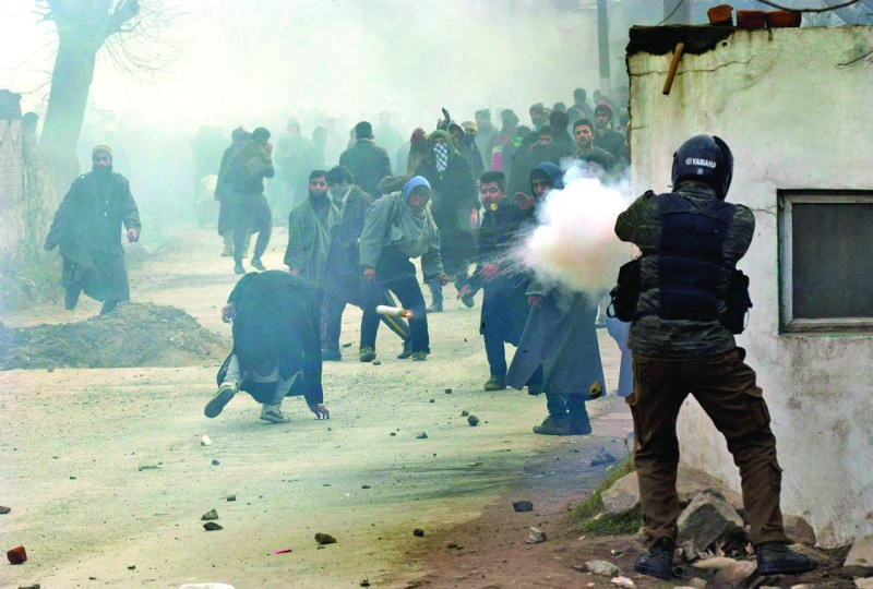 Clashes at funeral of rebel commander in Kashmir valley