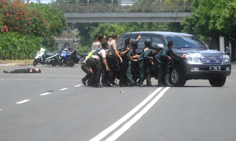 Jakarta attacks in busy area filled with Western brands