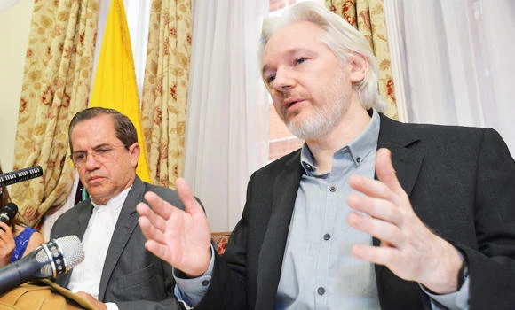 Ecuador authorizes interrogation of Assange in London