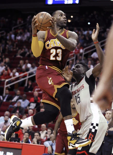 Cavaliers wrap up road trip with win at Houston